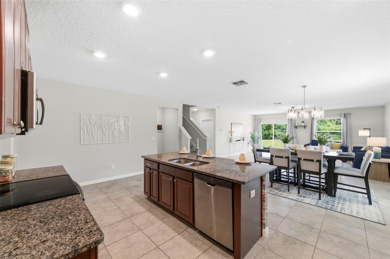 Image 10 of 47 For 6342 Cobble Bliss Street