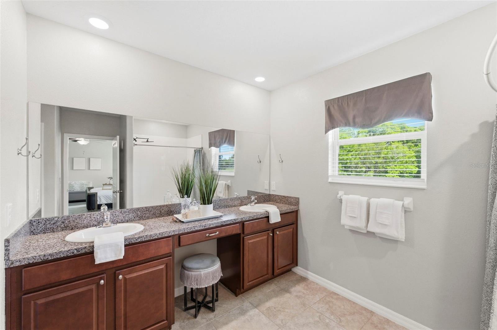 Image 25 of 47 For 6342 Cobble Bliss Street