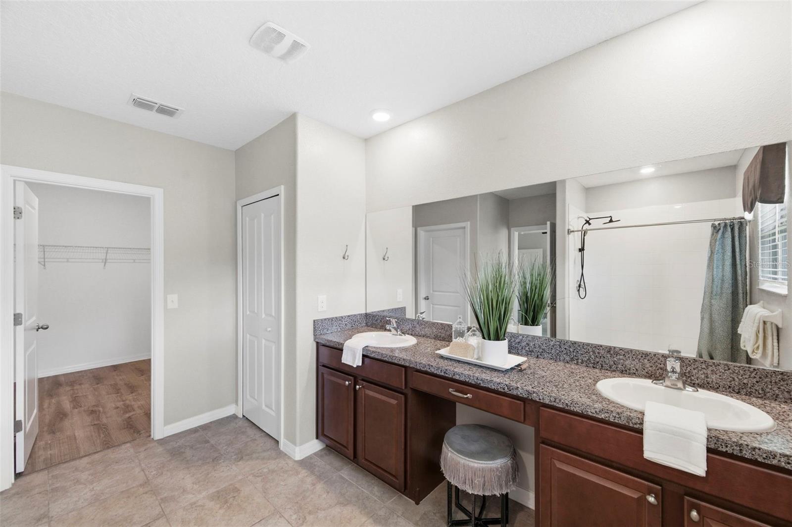 Image 26 of 47 For 6342 Cobble Bliss Street