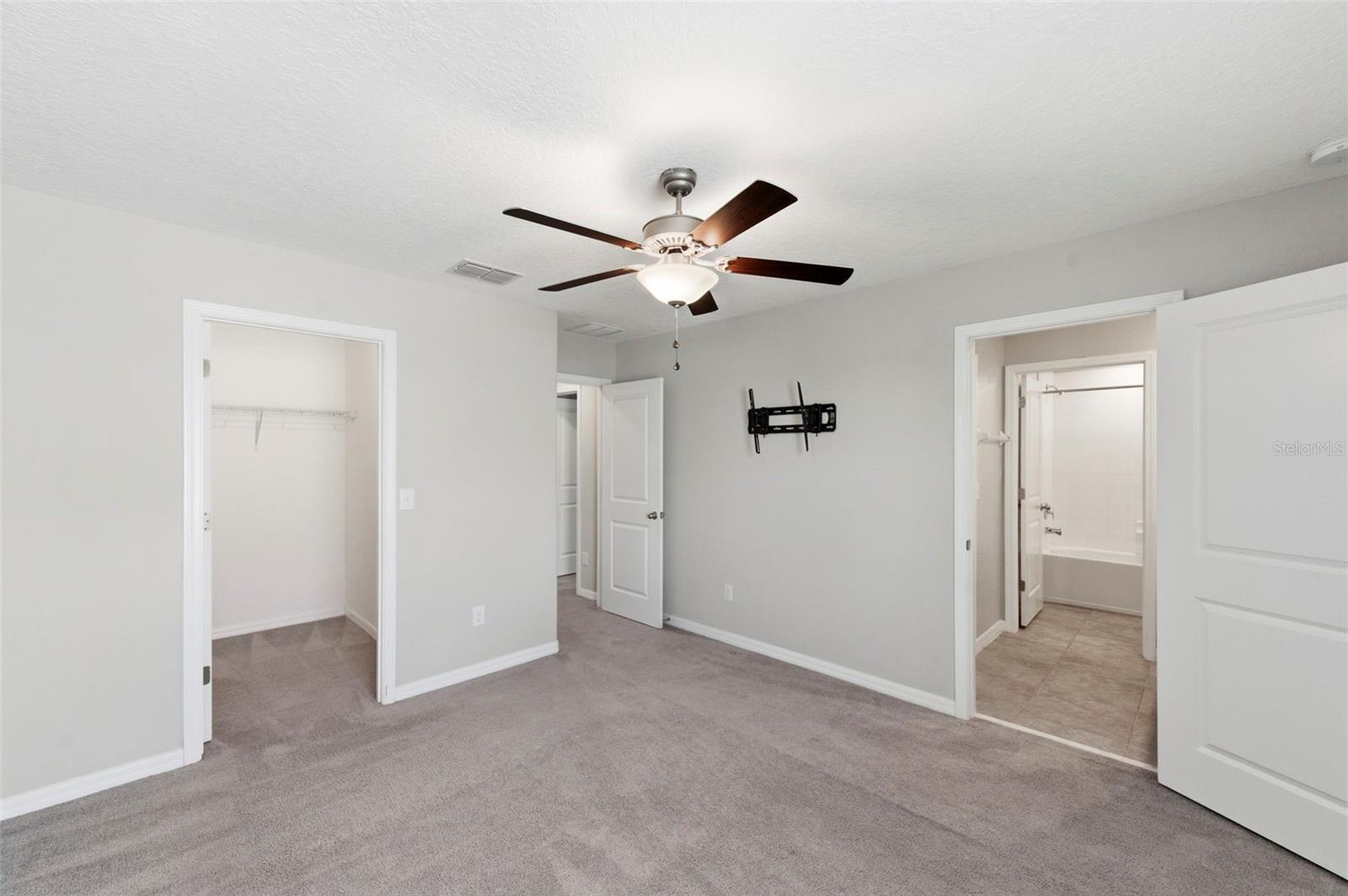 Image 36 of 47 For 6342 Cobble Bliss Street