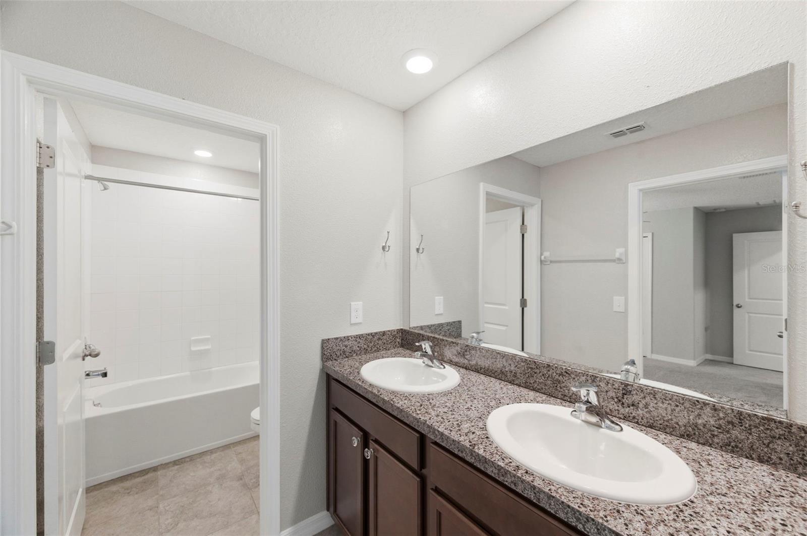 Image 37 of 47 For 6342 Cobble Bliss Street