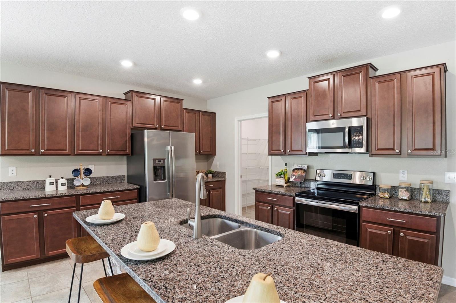 Image 8 of 47 For 6342 Cobble Bliss Street