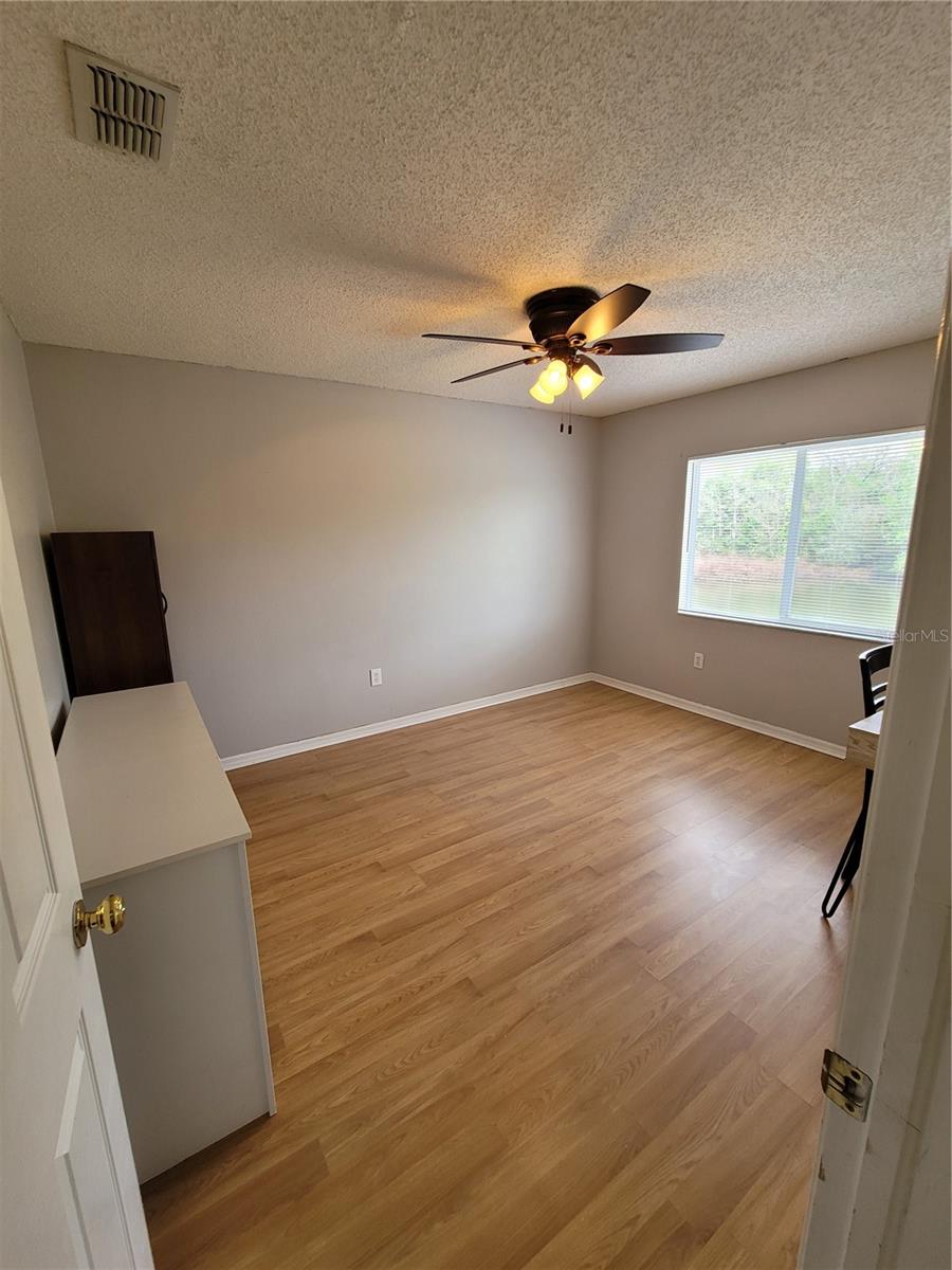 Image 29 of 74 For 27640 Breakers Drive