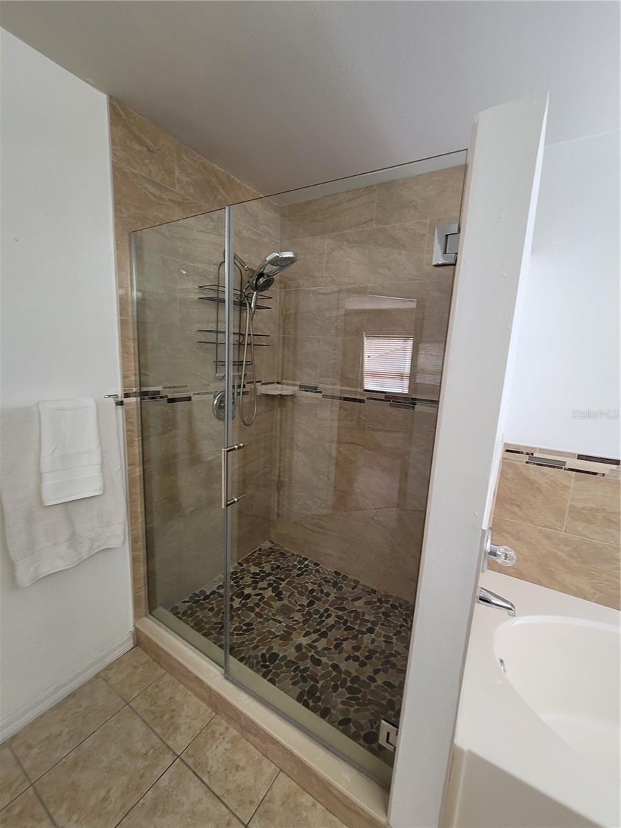 Image 38 of 74 For 27640 Breakers Drive