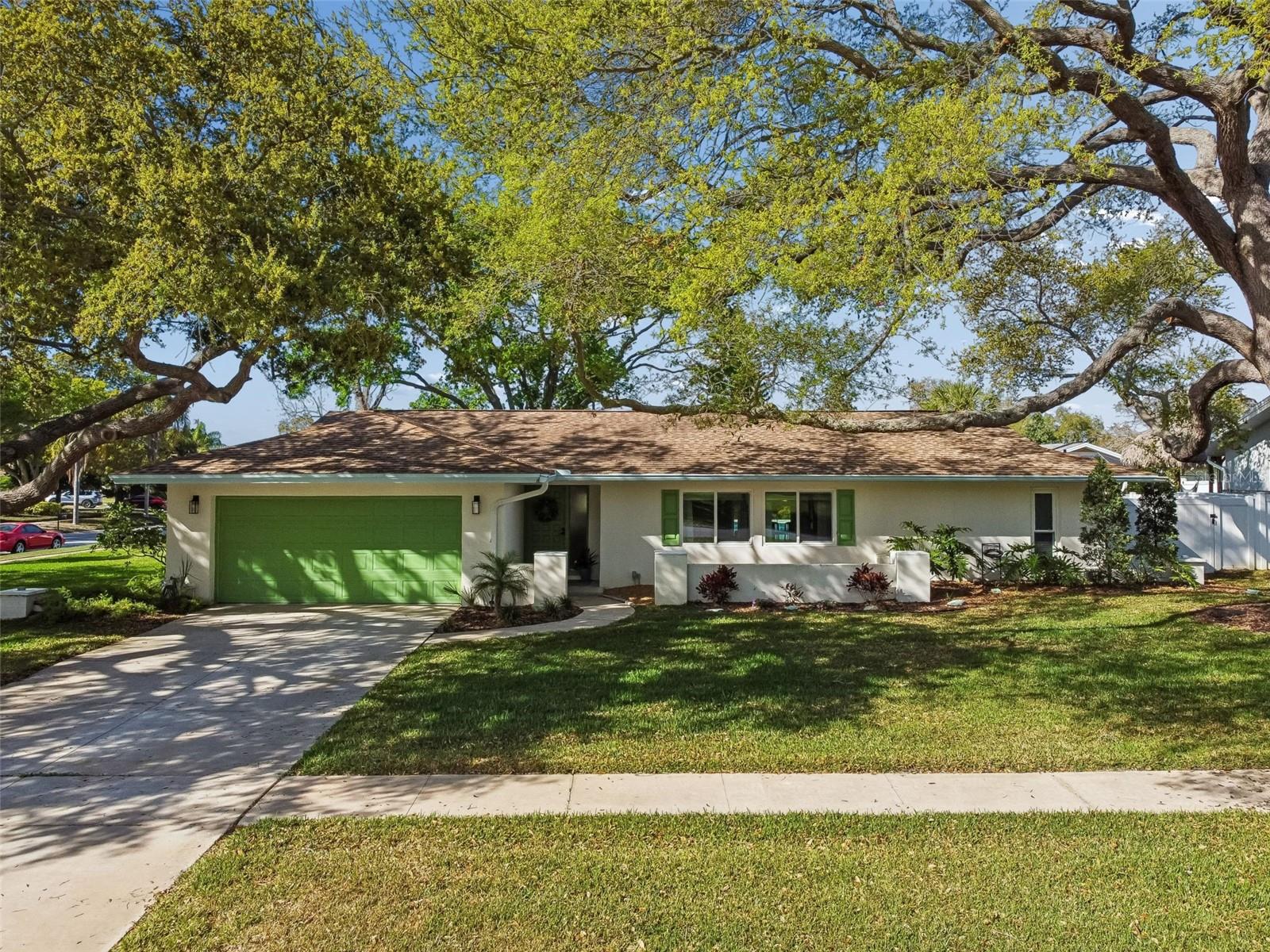 Image 2 of 54 For 3302 San Jose Street