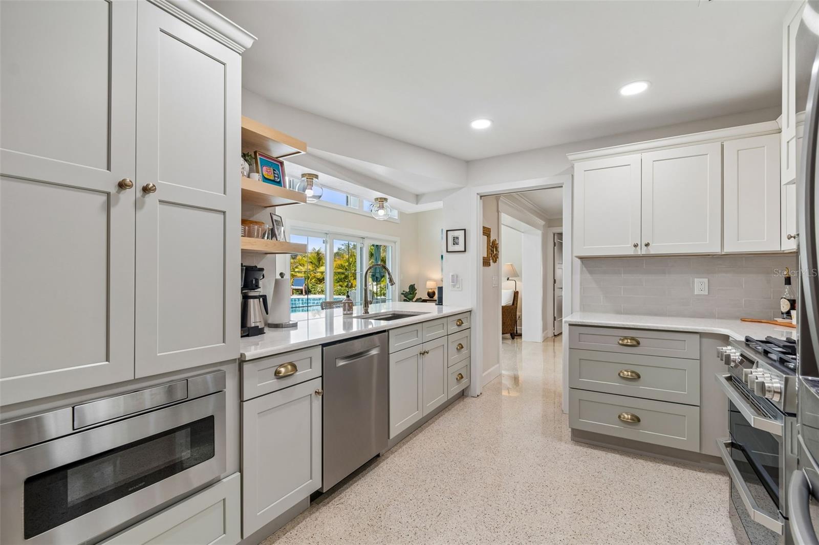 Image 24 of 54 For 3302 San Jose Street