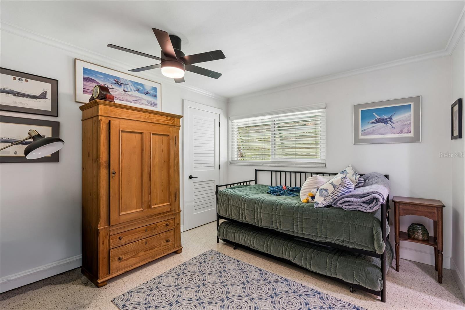 Image 34 of 54 For 3302 San Jose Street