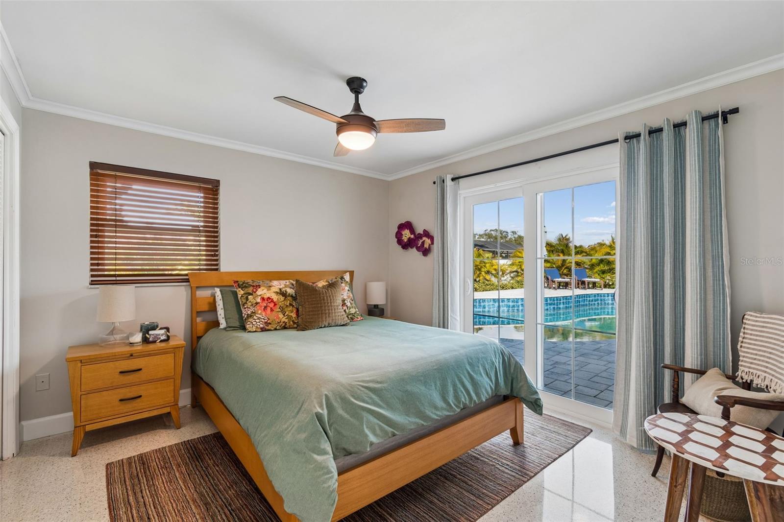 Image 38 of 54 For 3302 San Jose Street