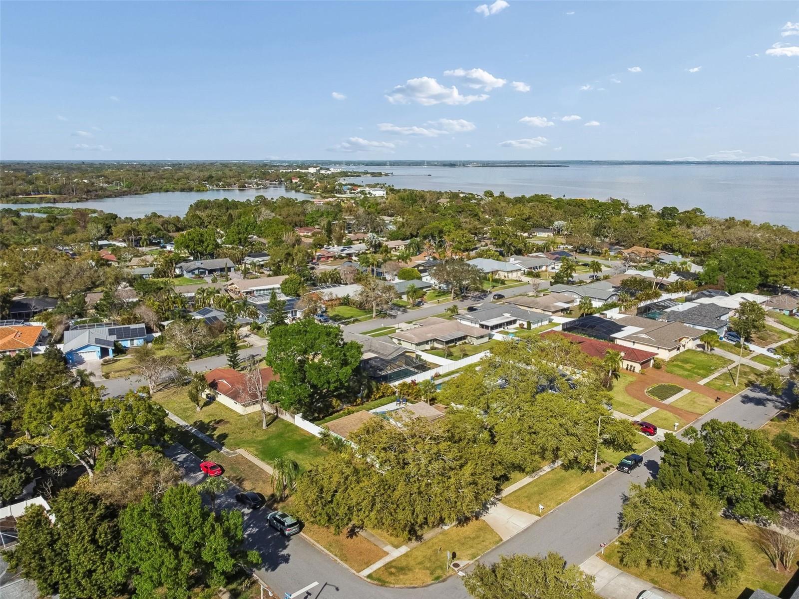 Image 52 of 54 For 3302 San Jose Street