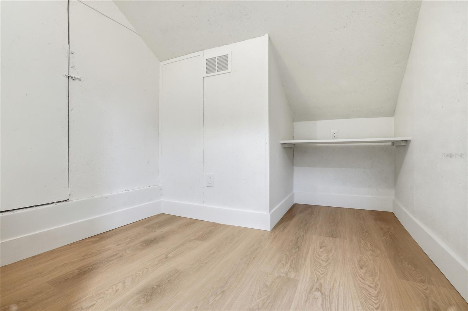 Image 51 of 87 For 6315 Chauncy Street