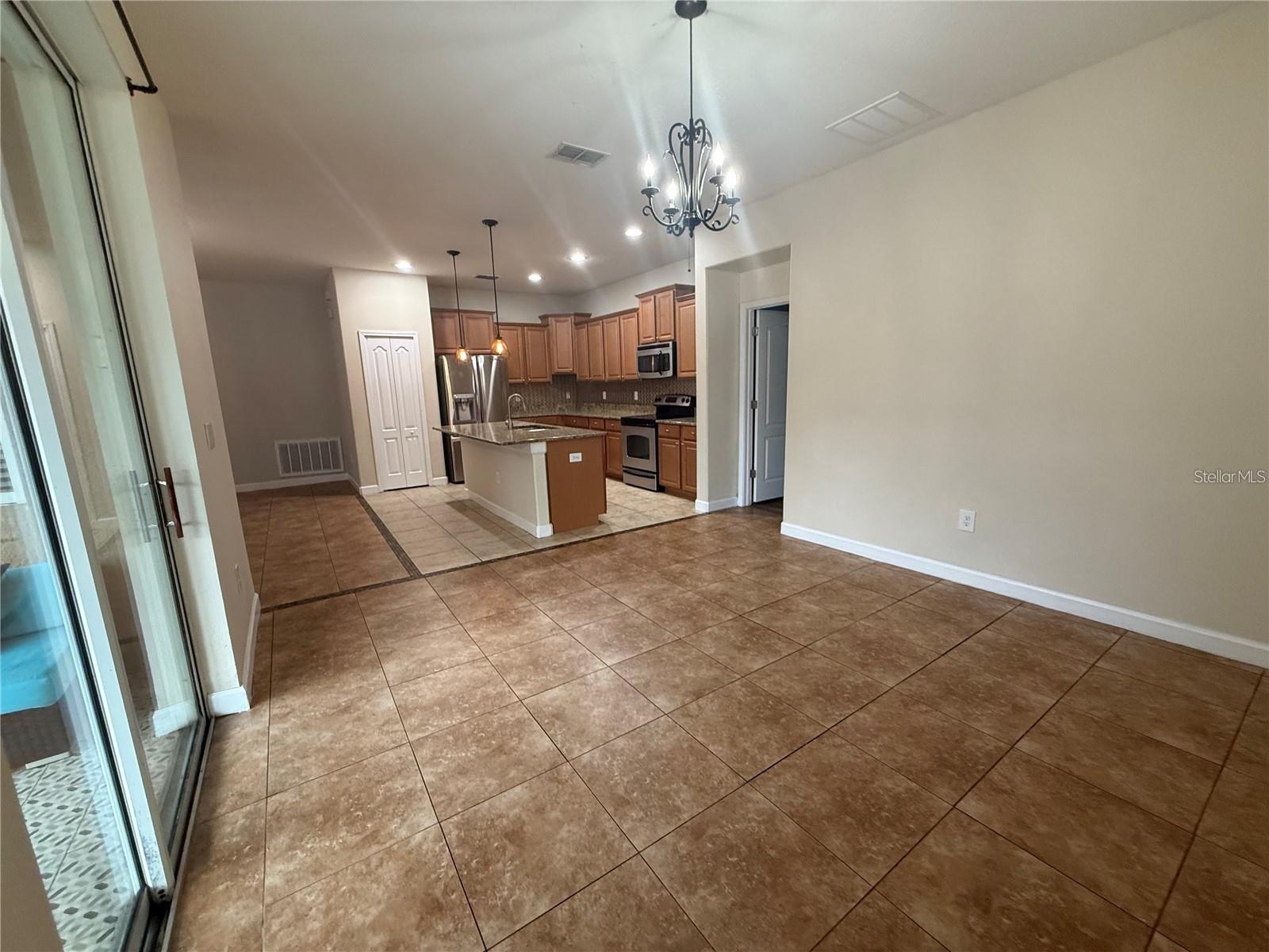 Image 18 of 37 For 3551 Gerrads Cross Court