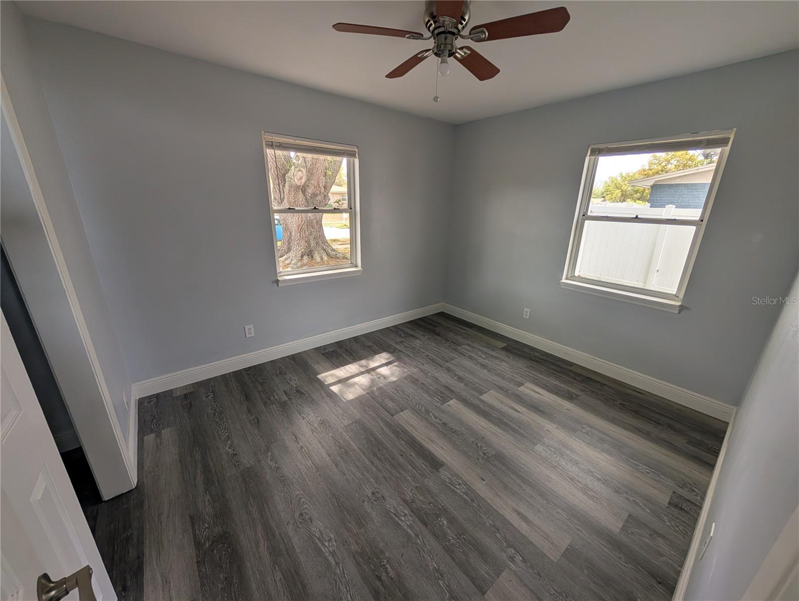 Image 20 of 36 For 7173 Darien Way