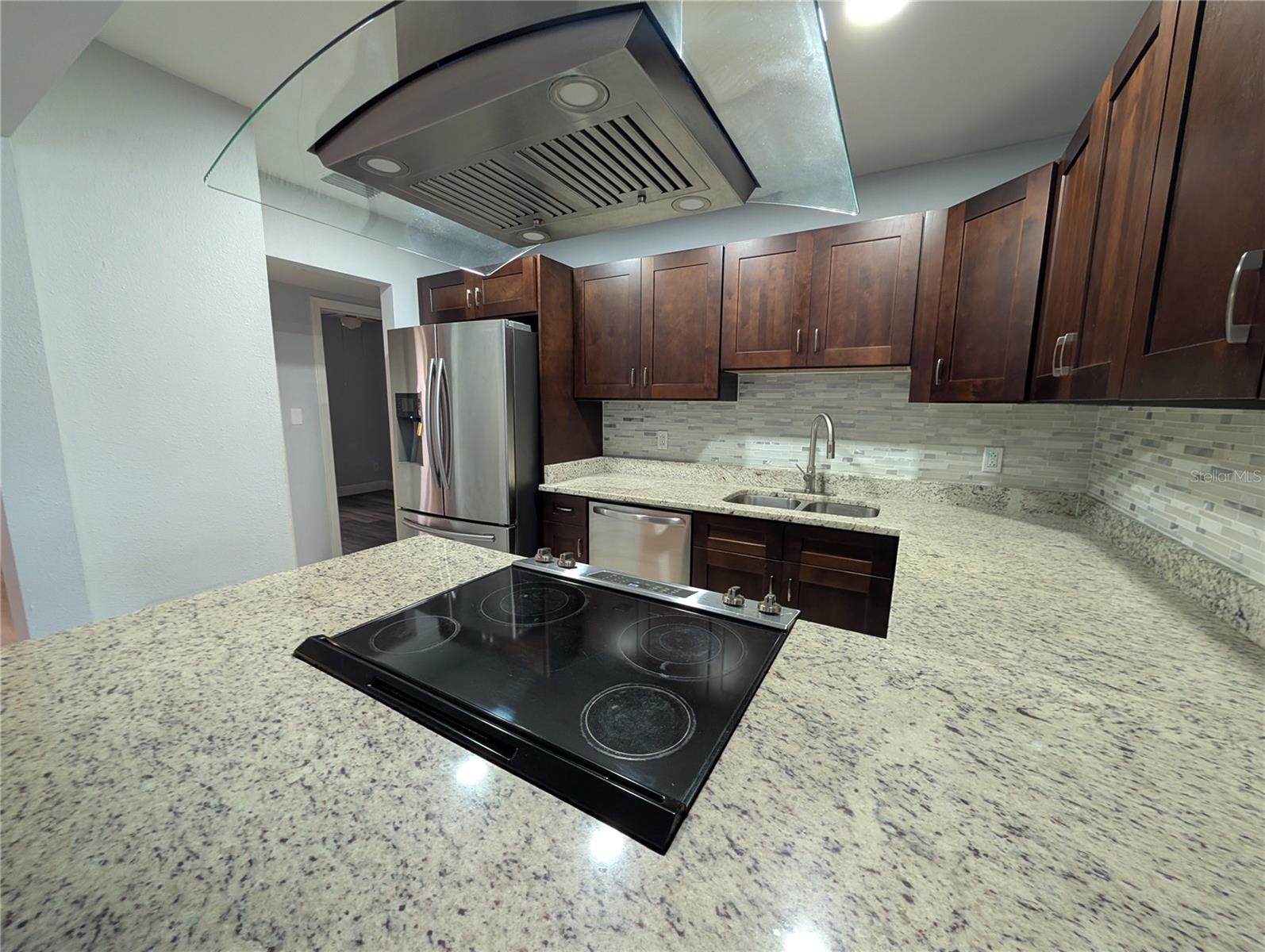 Image 6 of 36 For 7173 Darien Way