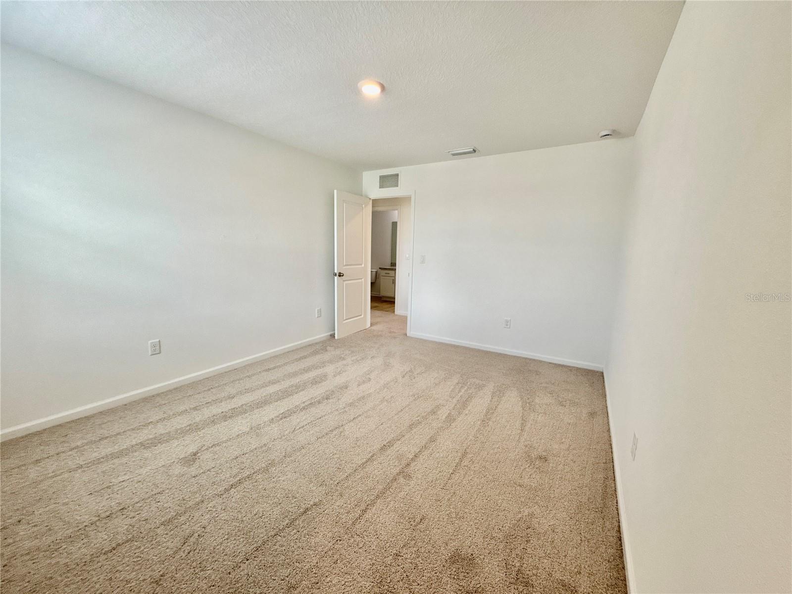 Image 31 of 48 For 35657 Buttonweed Trail