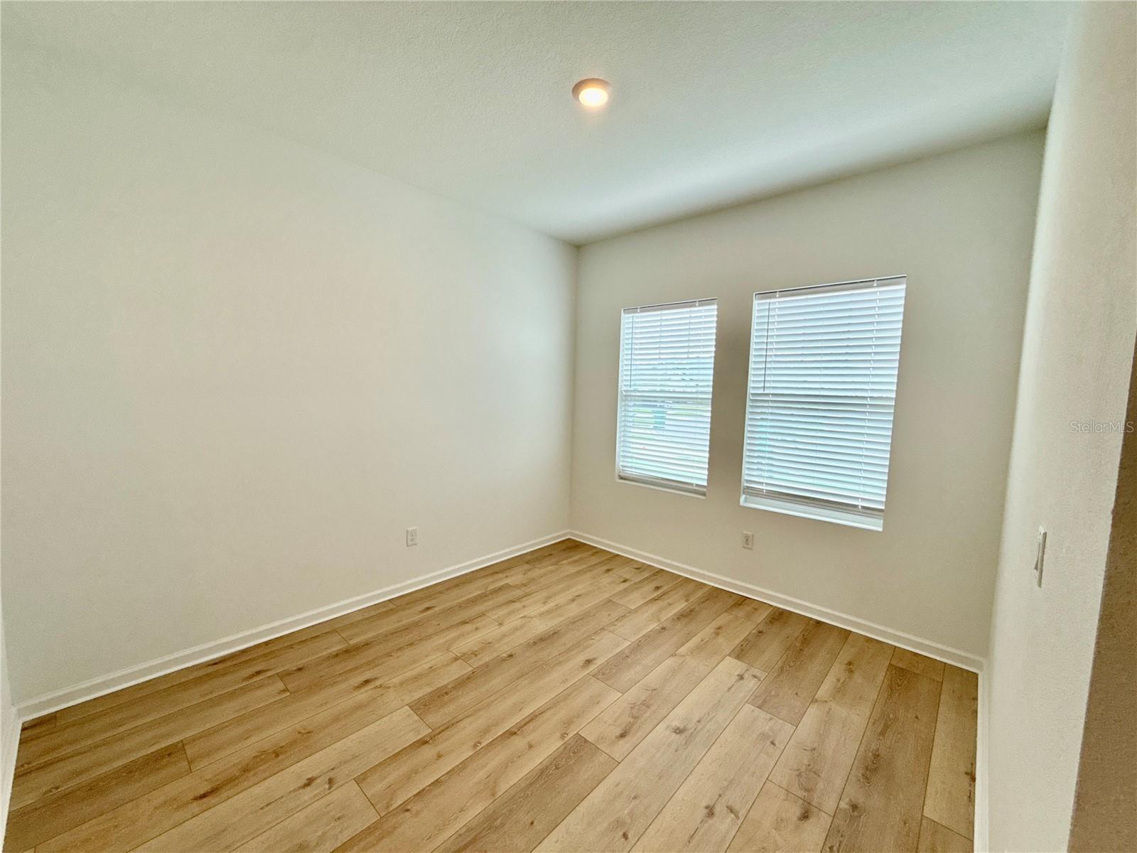 Image 32 of 48 For 35657 Buttonweed Trail