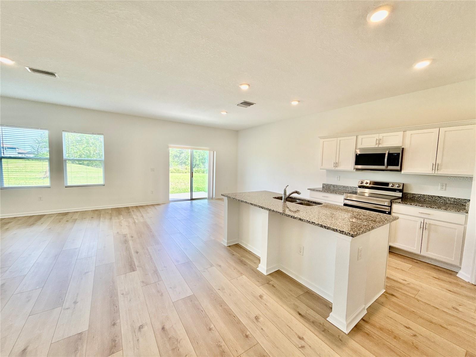 Image 33 of 48 For 35657 Buttonweed Trail