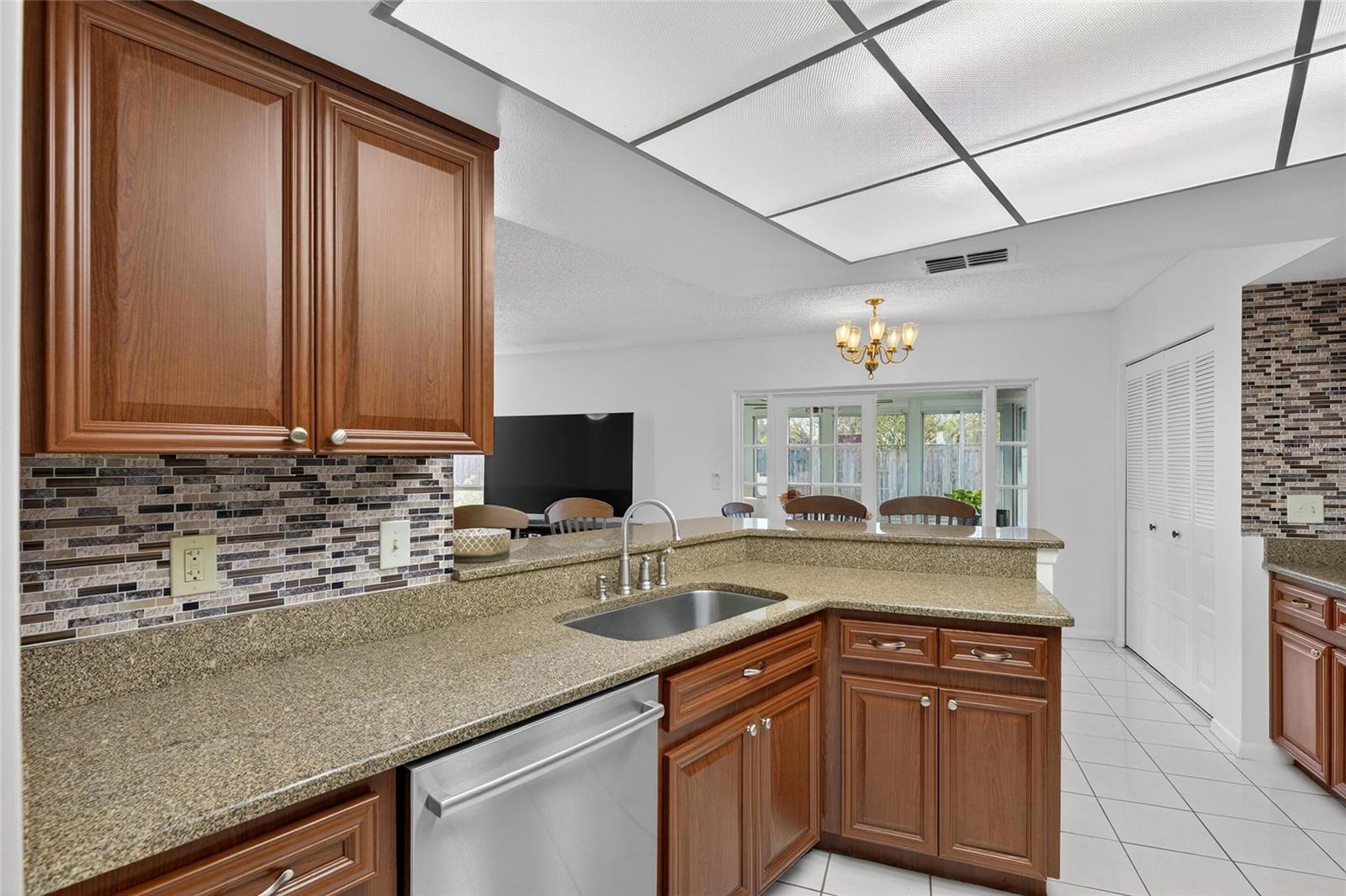 Image 12 of 43 For 6704 Rosemary Drive