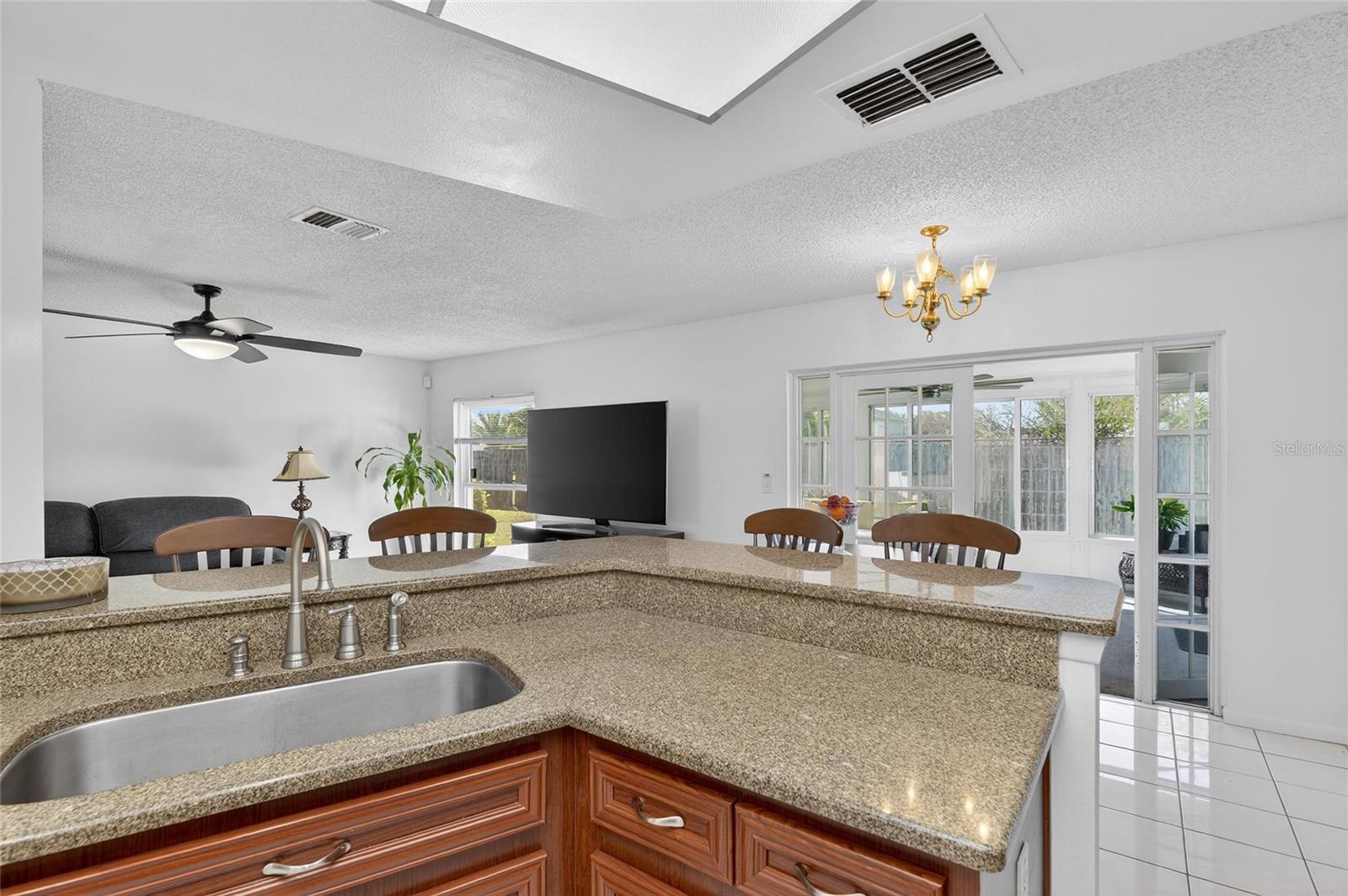 Image 14 of 43 For 6704 Rosemary Drive