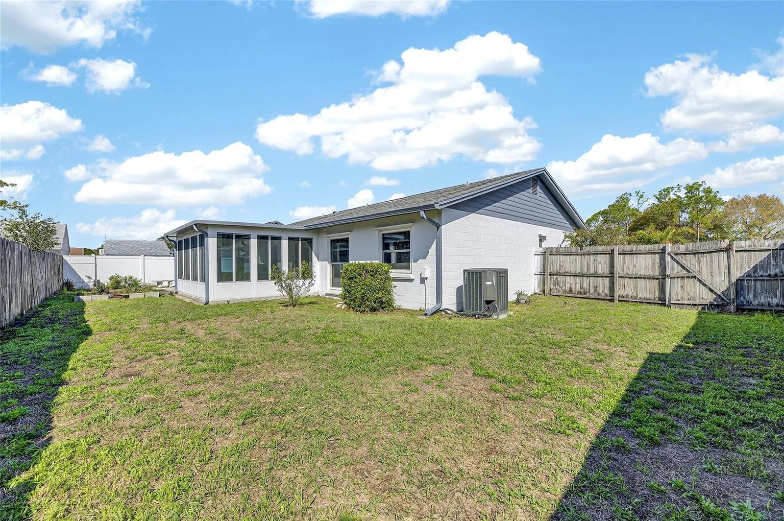 Image 32 of 43 For 6704 Rosemary Drive