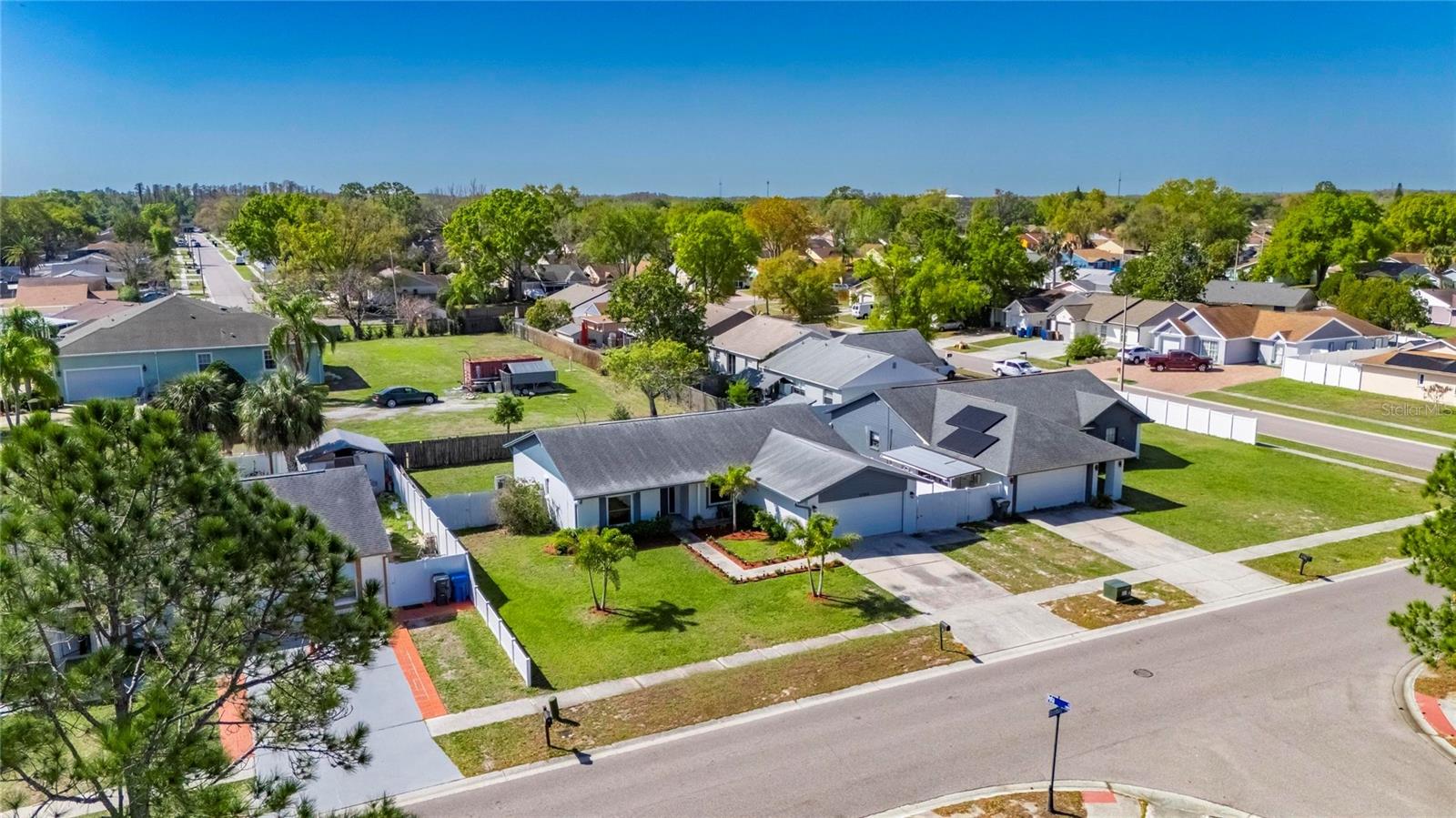 Image 35 of 43 For 6704 Rosemary Drive