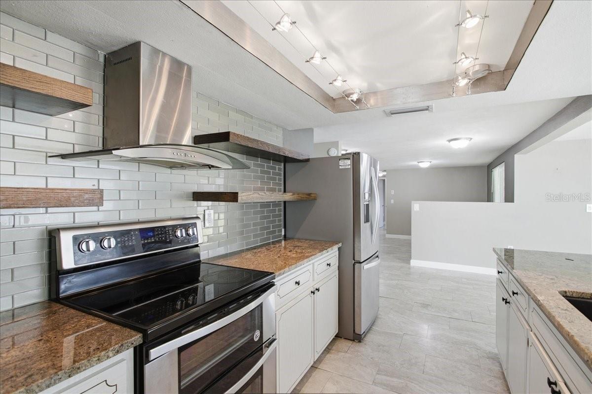 Image 12 of 40 For 3606 Cockatoo Drive