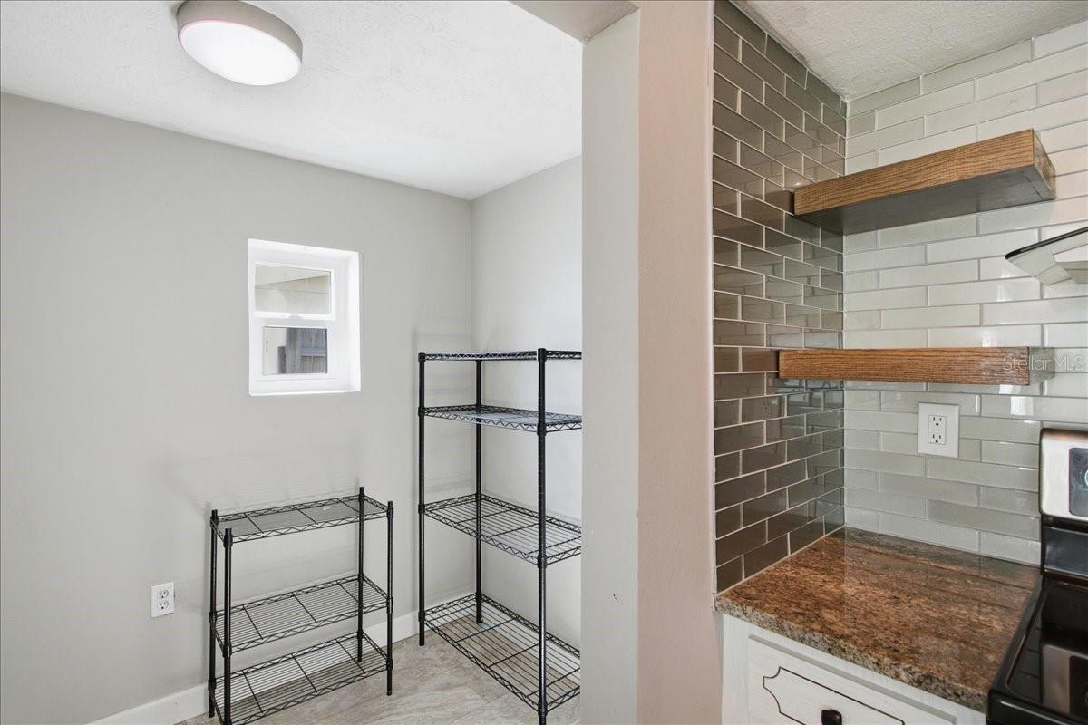 Image 13 of 40 For 3606 Cockatoo Drive