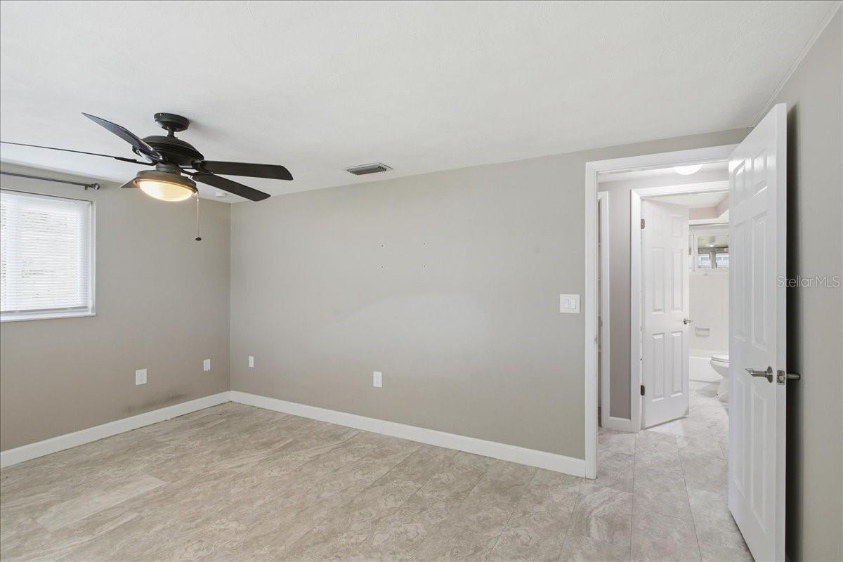 Image 20 of 40 For 3606 Cockatoo Drive