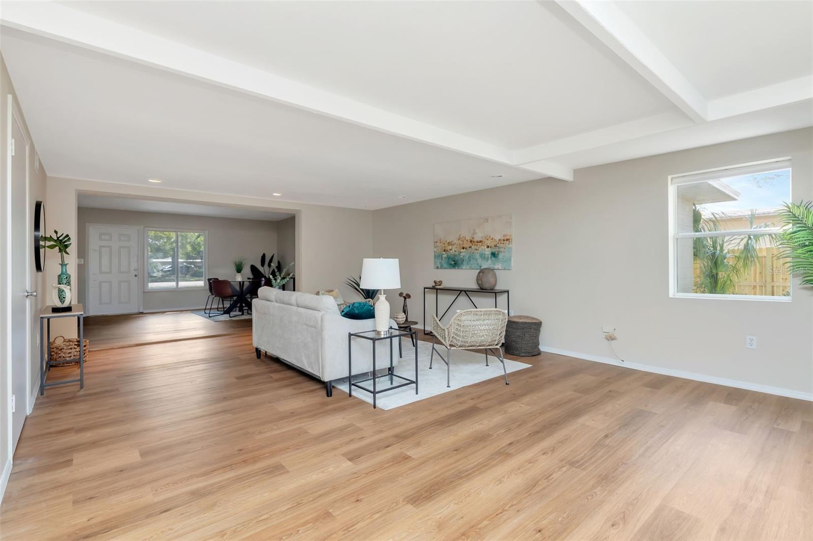 Image 12 of 32 For 7420 Dr Martin Luther King Jr Street N