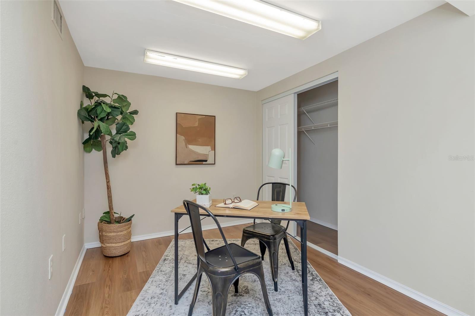 Image 16 of 32 For 7420 Dr Martin Luther King Jr Street N