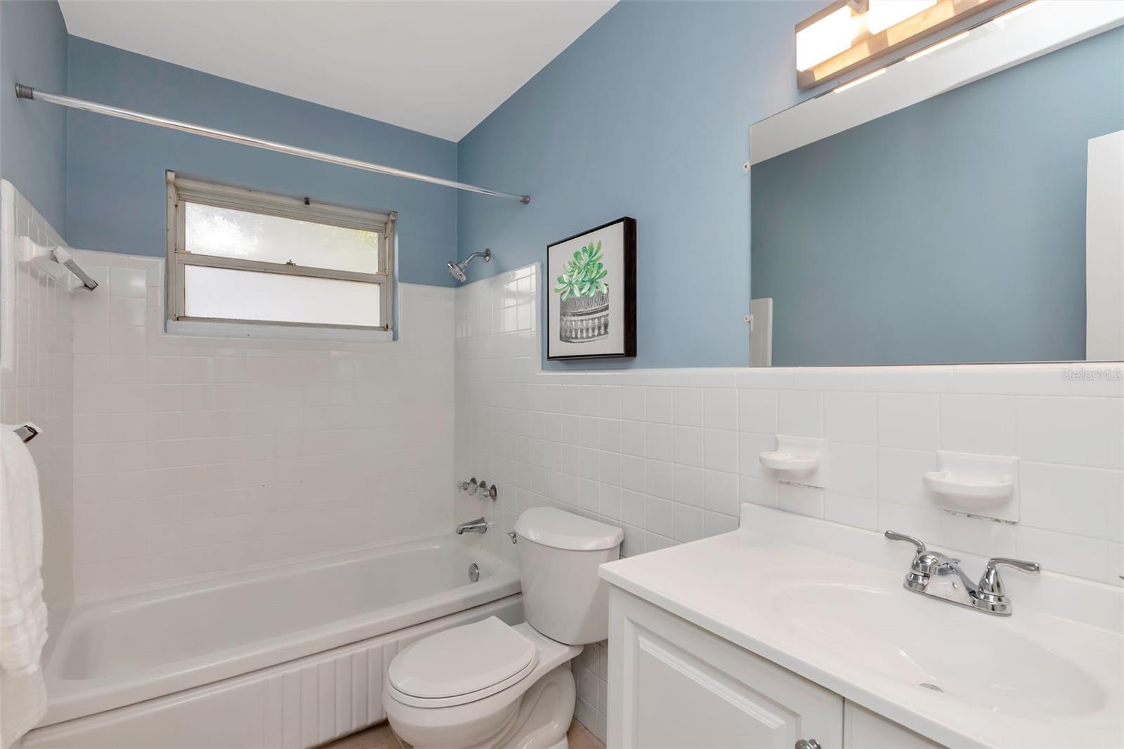 Image 27 of 32 For 7420 Dr Martin Luther King Jr Street N