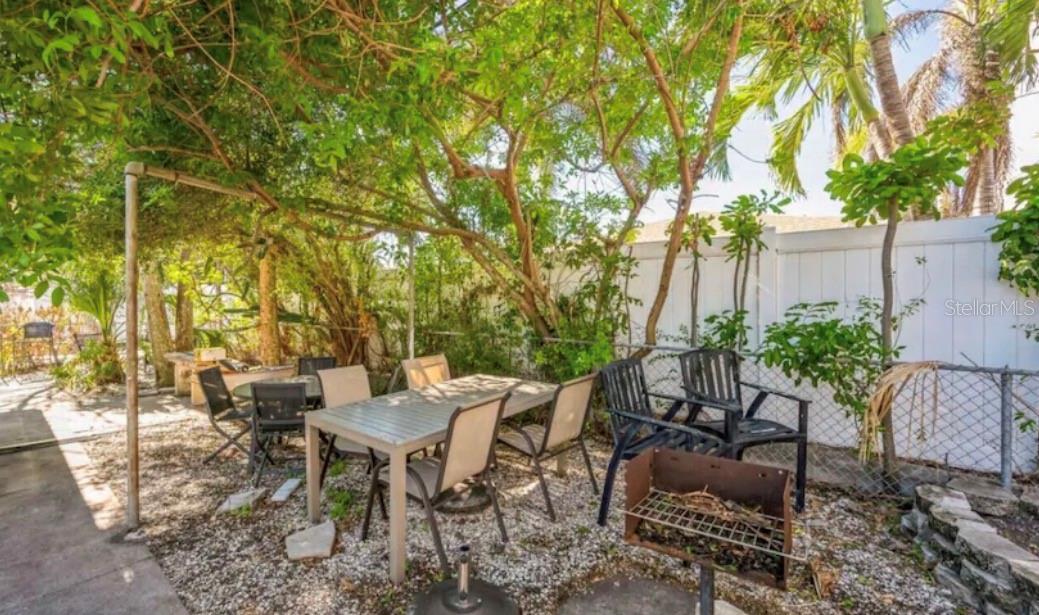 Image 19 of 19 For 756 Mandalay Avenue