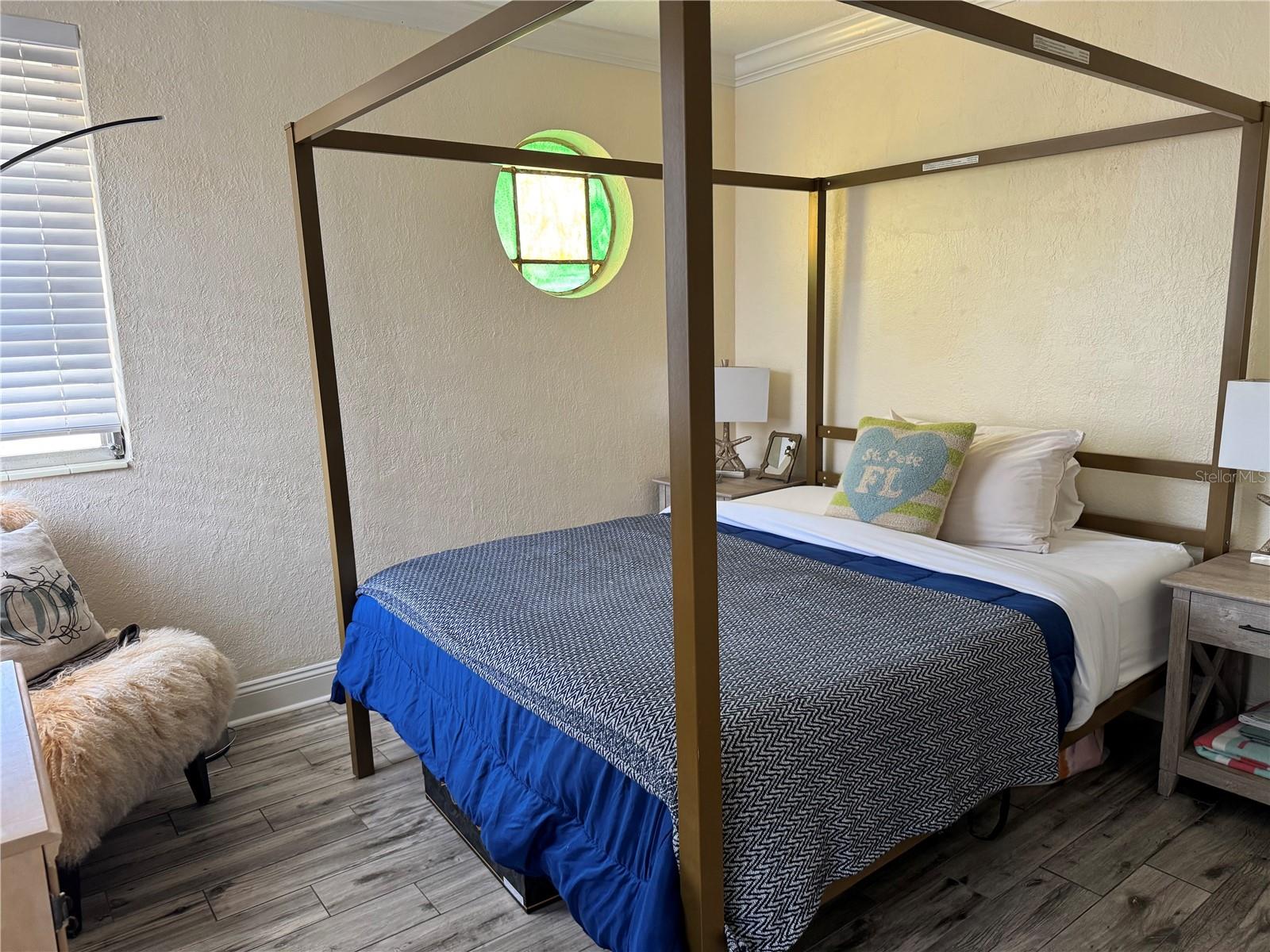 Image 8 of 19 For 756 Mandalay Avenue