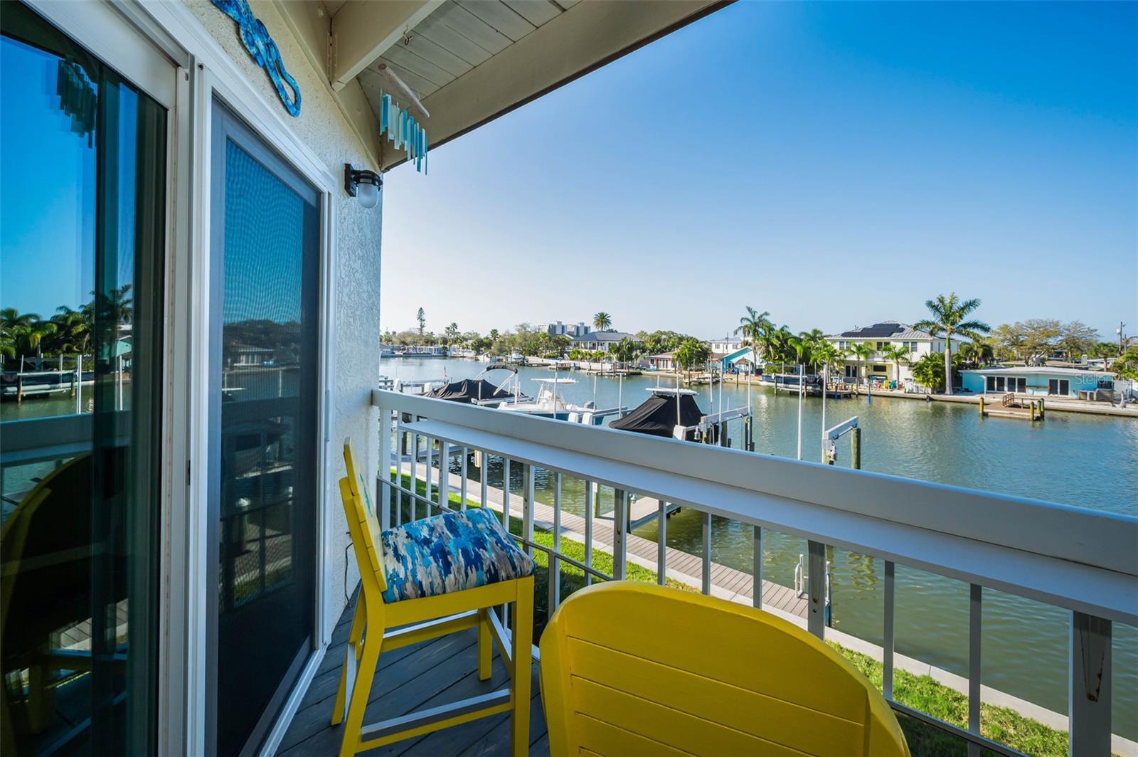 Image 16 of 71 For 140 Marcdale Boulevard