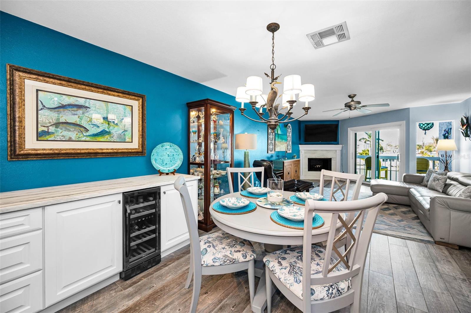 Image 21 of 71 For 140 Marcdale Boulevard