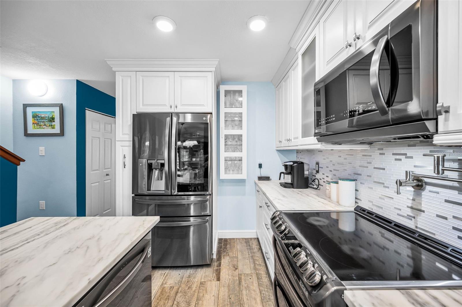 Image 24 of 71 For 140 Marcdale Boulevard