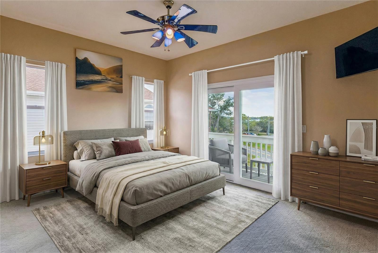 Image 25 of 62 For 402 Shore Drive W