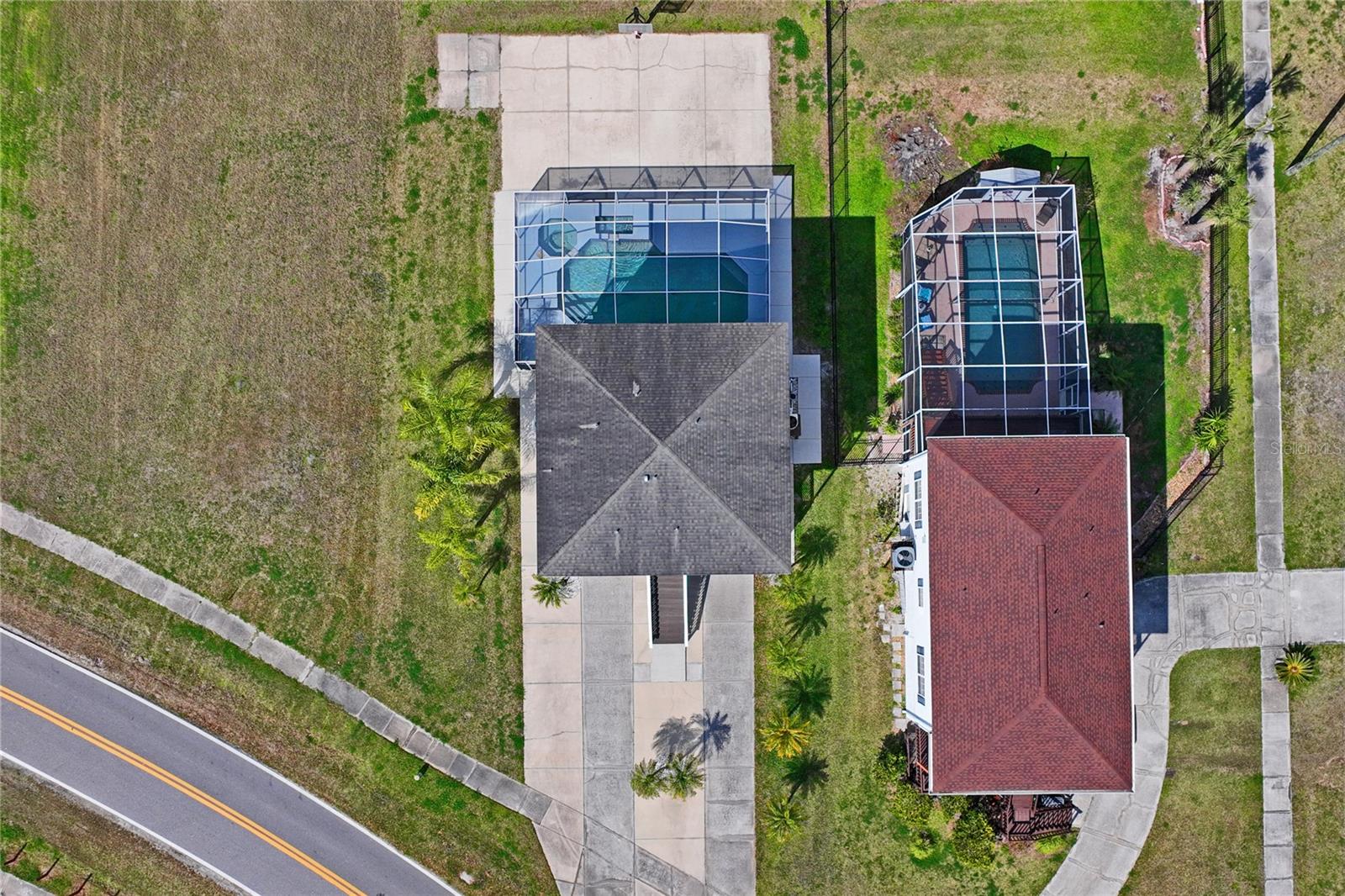 Image 61 of 62 For 402 Shore Drive W