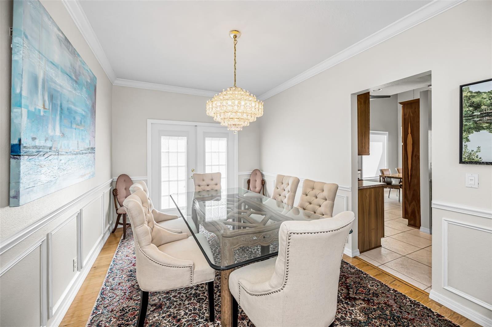 Image 15 of 93 For 1418 Woodstream Drive