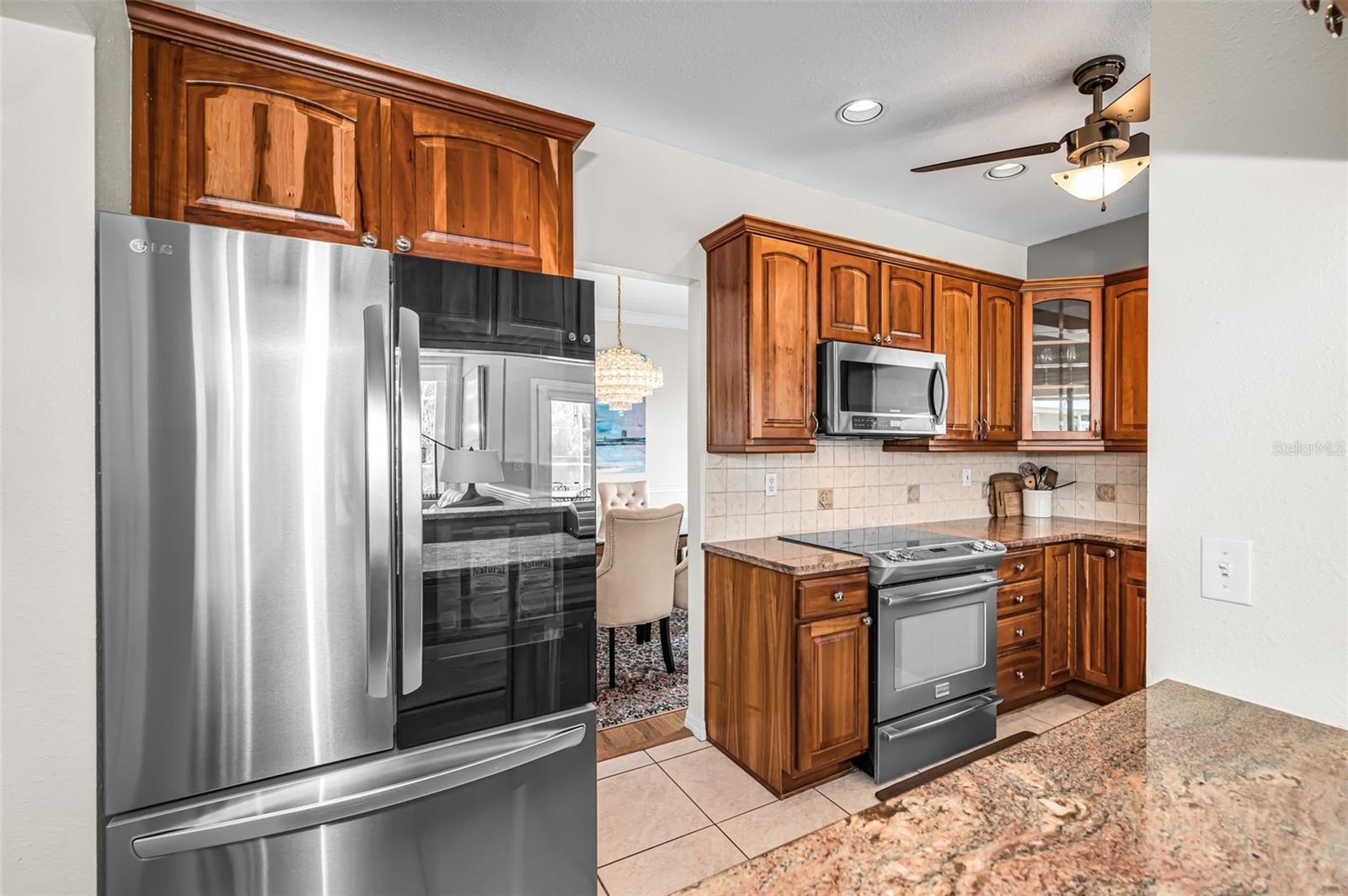 Image 21 of 93 For 1418 Woodstream Drive