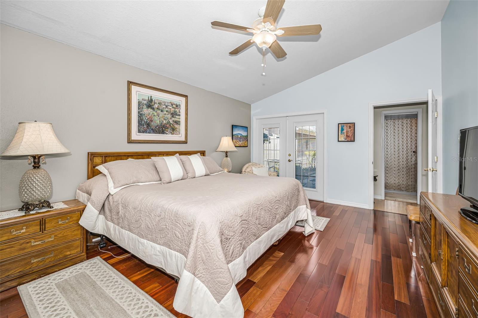 Image 31 of 93 For 1418 Woodstream Drive