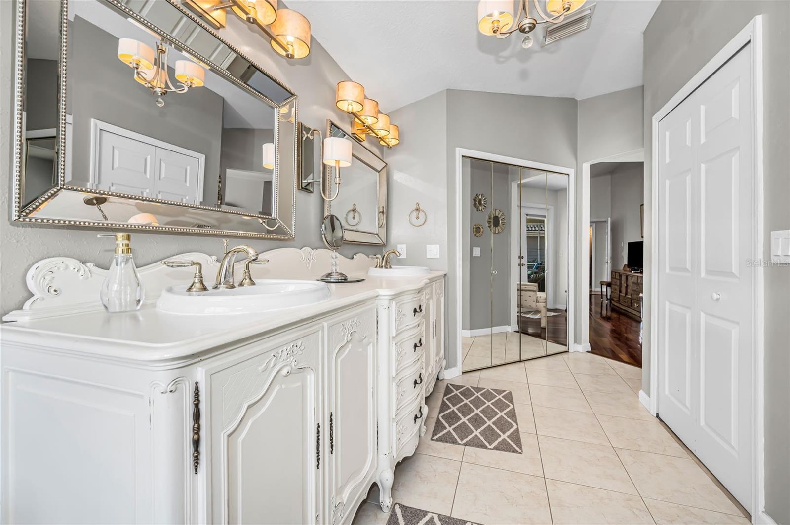 Image 36 of 93 For 1418 Woodstream Drive