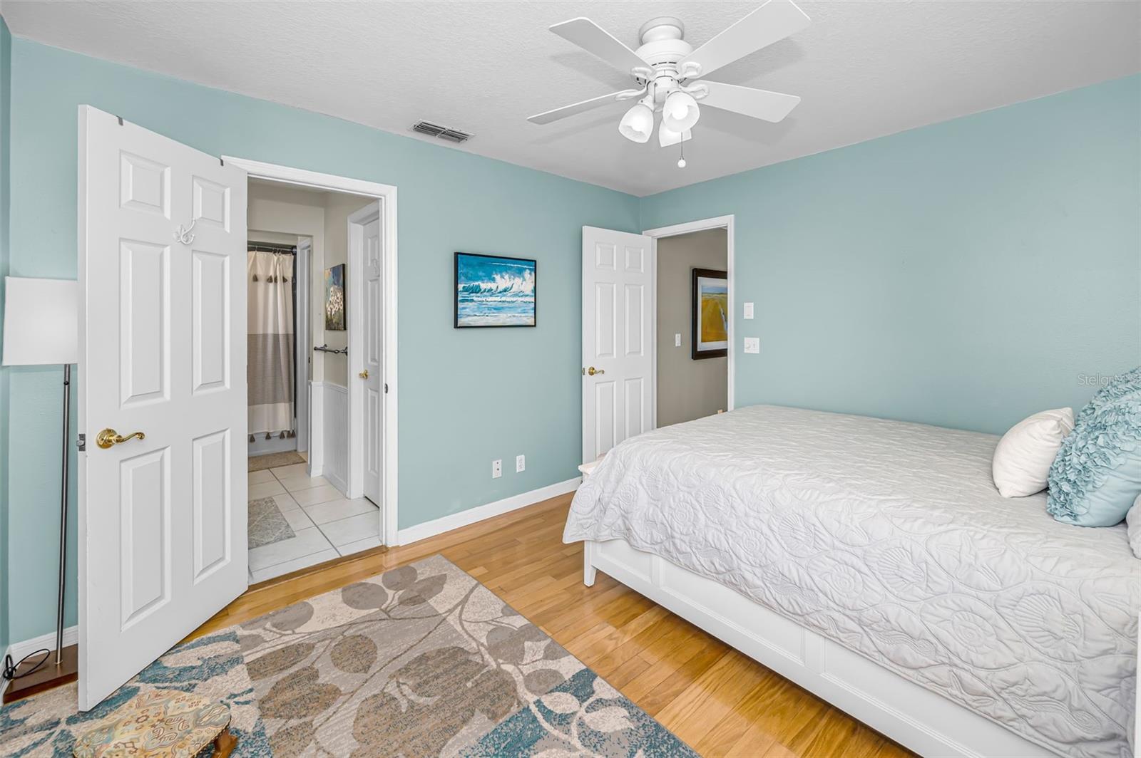 Image 43 of 93 For 1418 Woodstream Drive