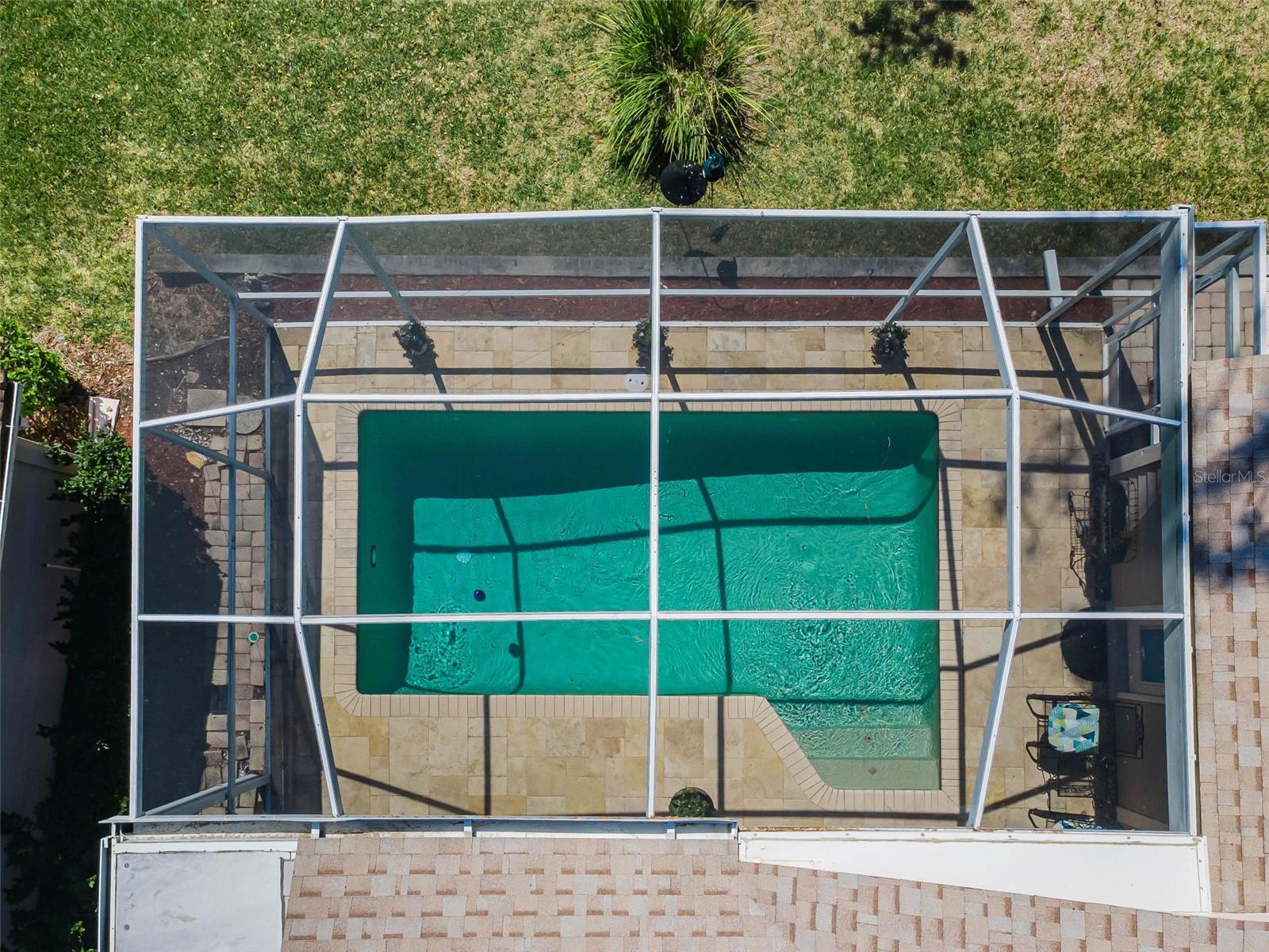 Image 52 of 93 For 1418 Woodstream Drive