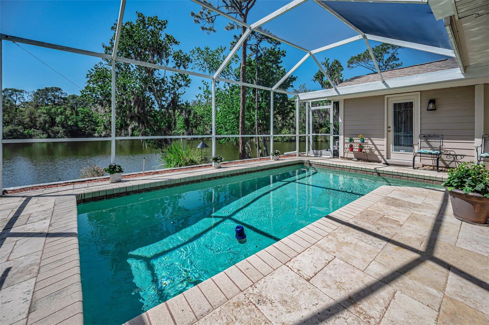 Image 53 of 93 For 1418 Woodstream Drive