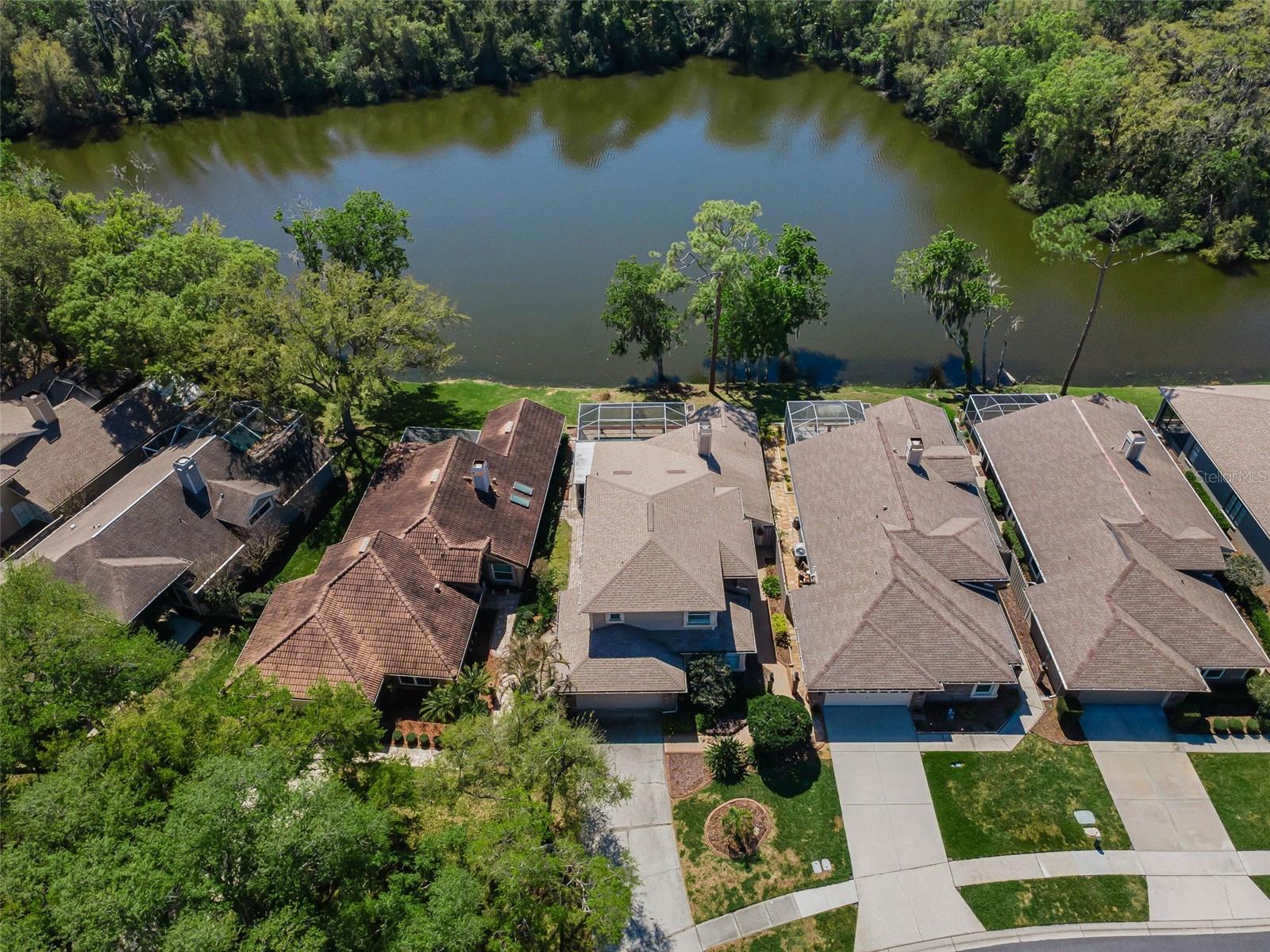 Image 7 of 93 For 1418 Woodstream Drive