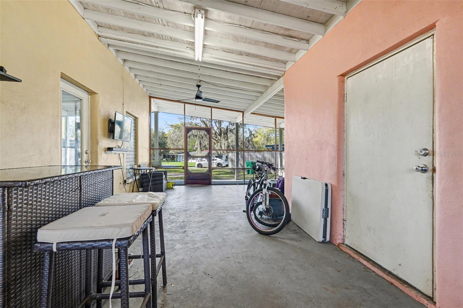 Image 13 of 17 For 9101 Sunset Point