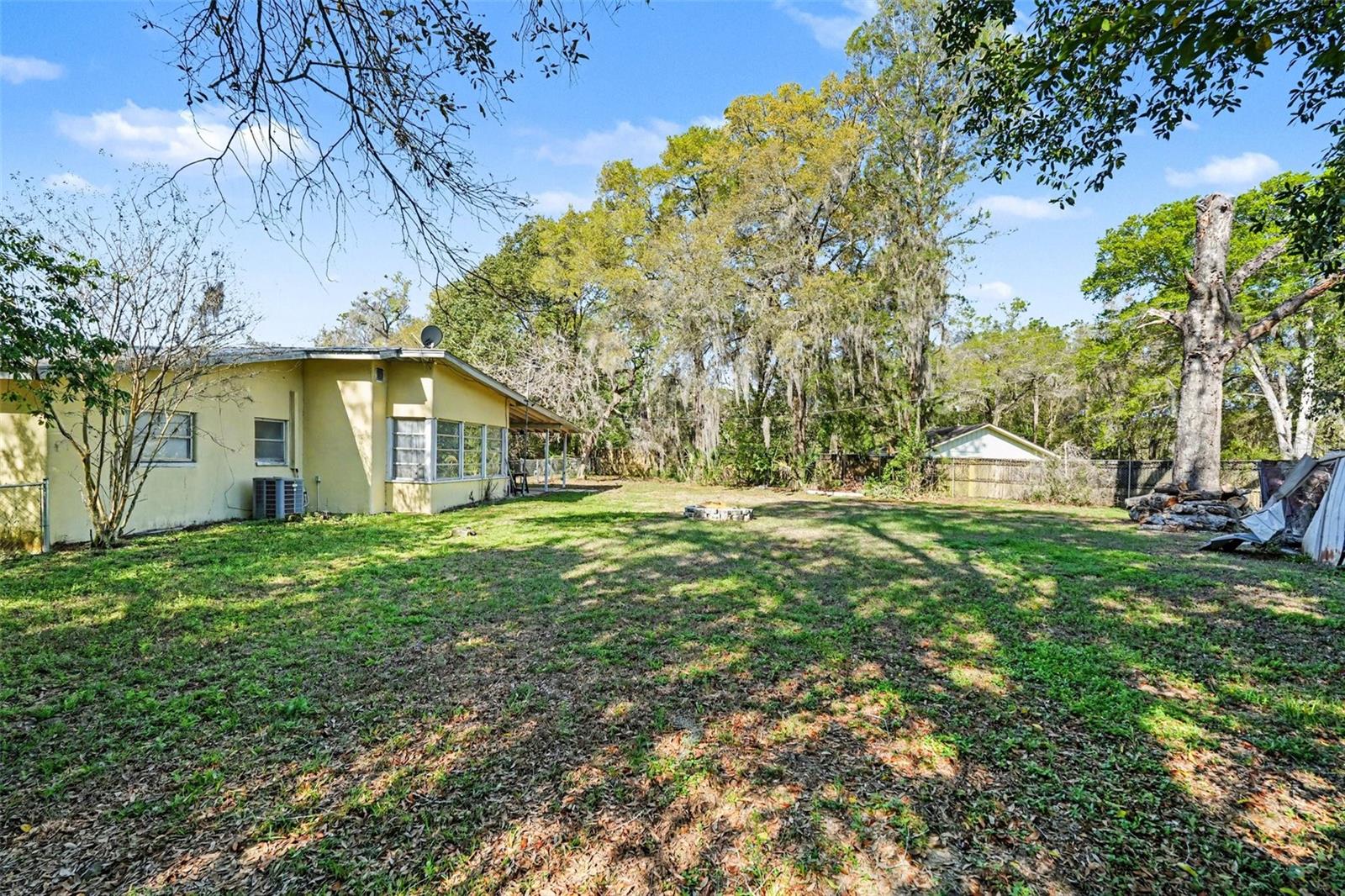 Image 14 of 17 For 9101 Sunset Point