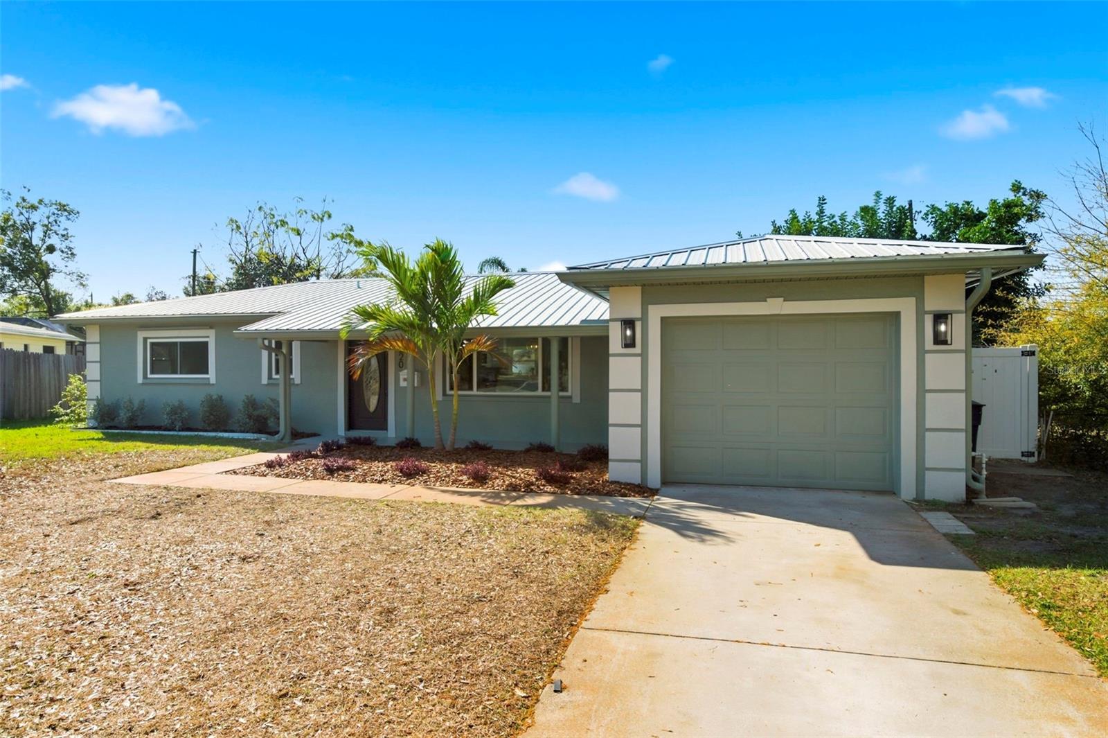 Image 2 of 51 For 5220 27th Avenue N