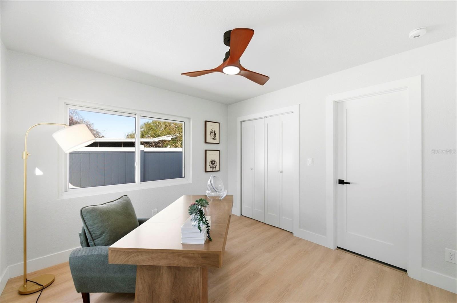 Image 22 of 51 For 5220 27th Avenue N