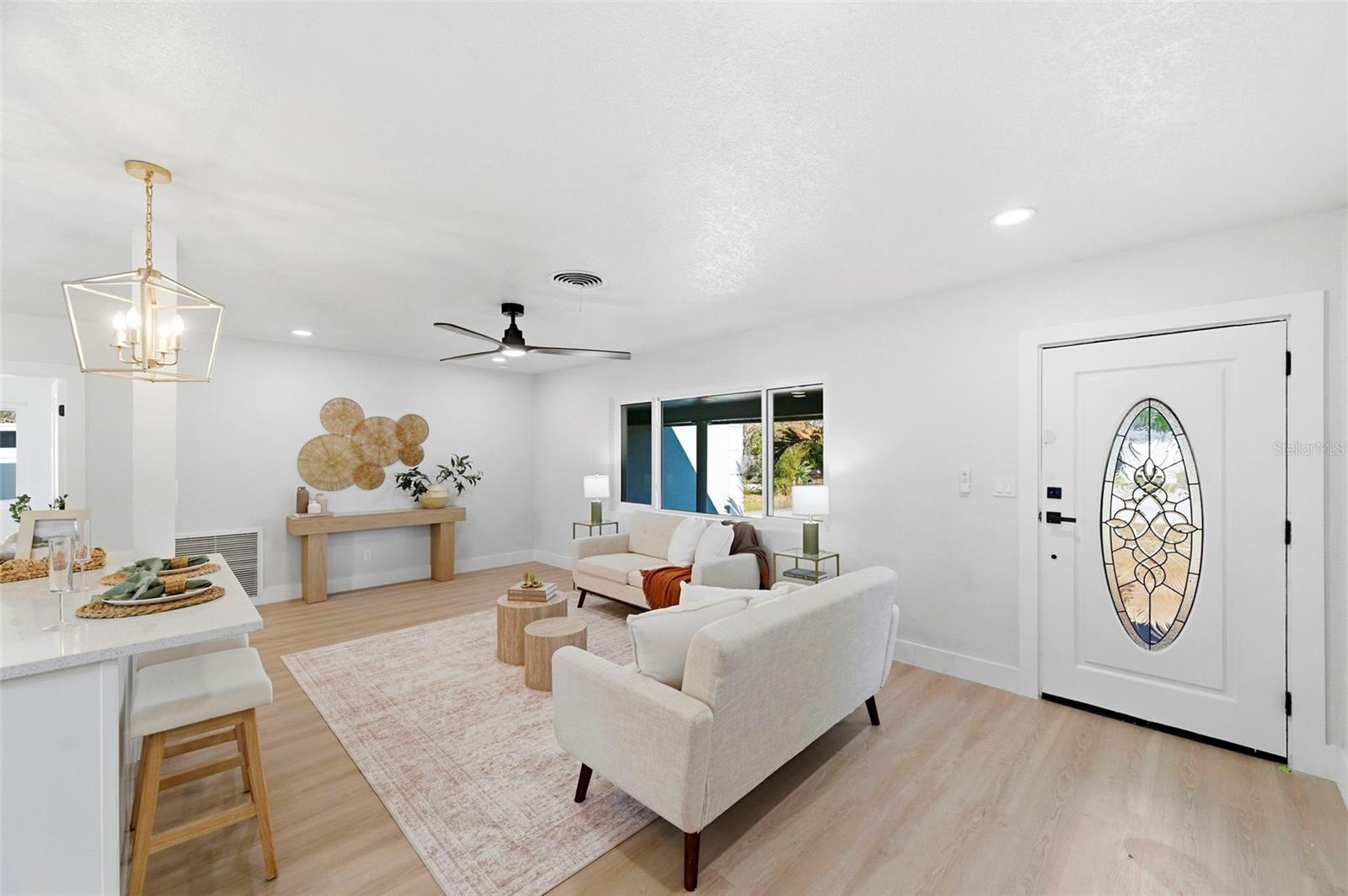 Image 3 of 51 For 5220 27th Avenue N